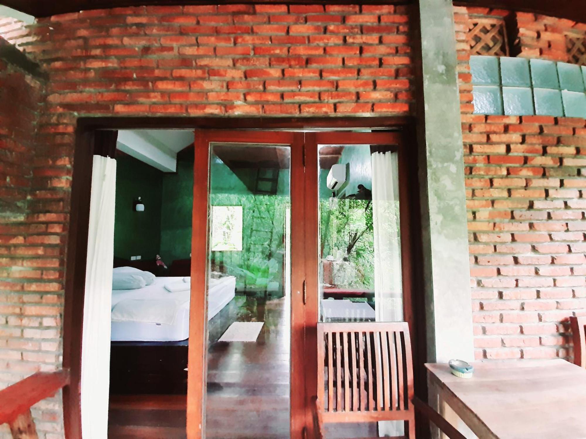 Tuaprodhome Khao Lak Cameră foto