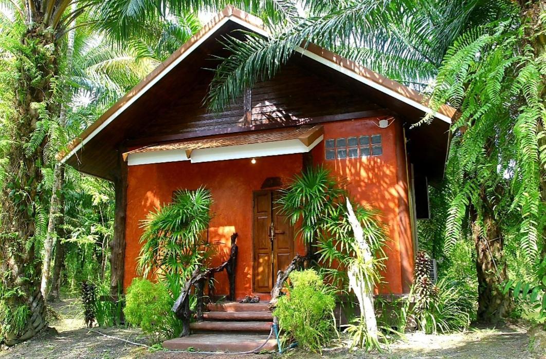 Tuaprodhome Khao Lak Cameră foto