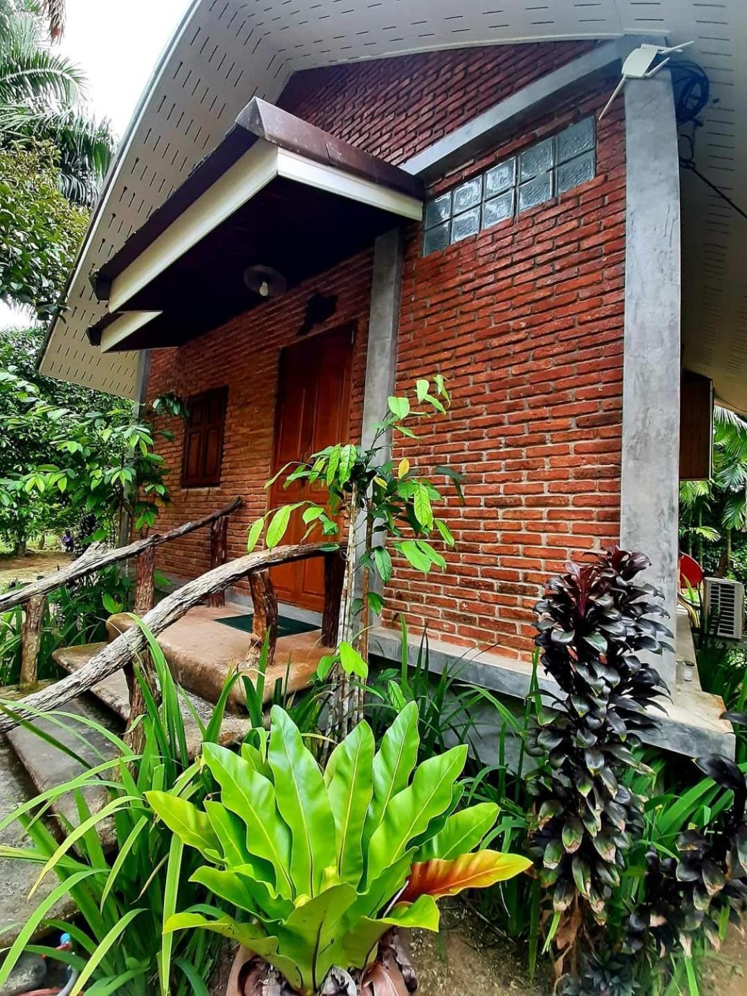 Tuaprodhome Khao Lak Cameră foto